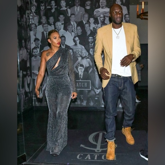 NWT HOUSE OF CB Yerina Jumpsuit L+ - Picture 10 of 11